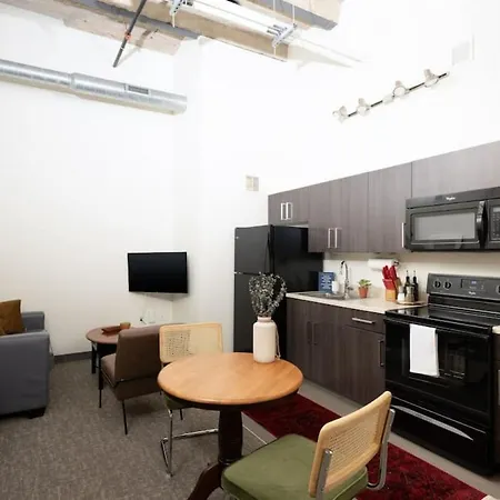 Flexhome Brewery District 2Br Apt El2 - Read Info